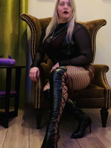 Диана Восхитительная Брюнетка фото 3